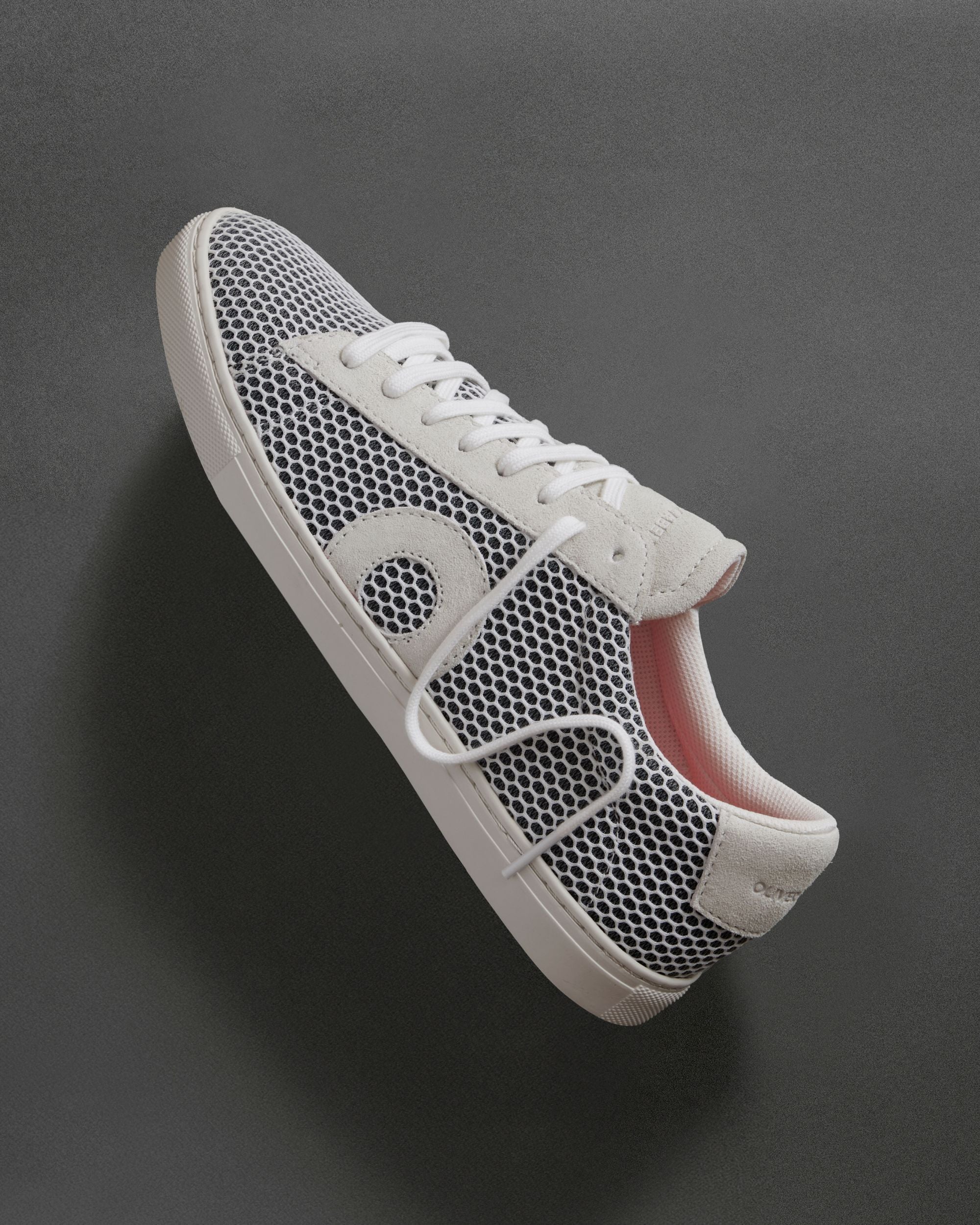 Low 1 | Carbon (Waterproof) - Image 4
